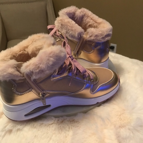 Ankle Boots - Picture 6 of 13